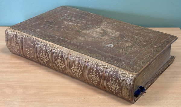 Stowe Chapel Bible