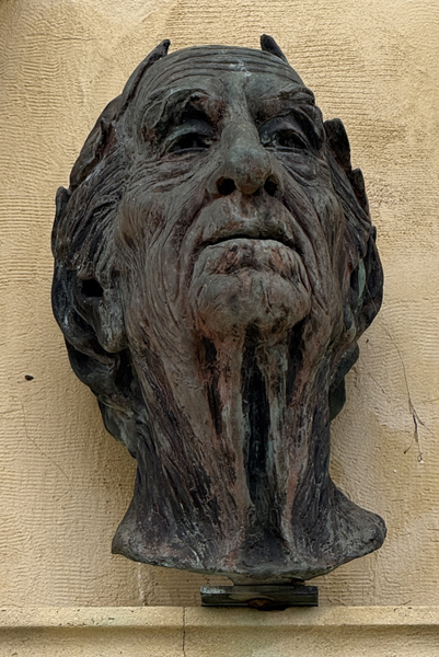 Bronze bust of Sir Clough Williams-Ellis